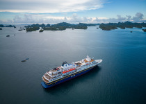 Heritage Adventurer at sea