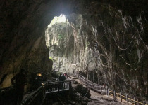 Binsari Cave
