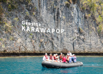 Zodiac cruise, Misool