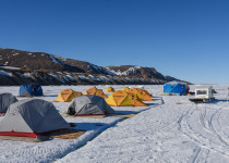 Floe Edge camp