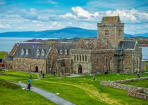 Iona