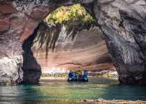 Musgrave Inlet Zodiac Cruise